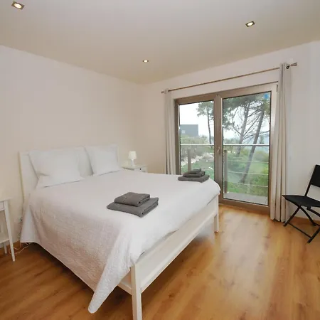 Modern In * Cela Velha